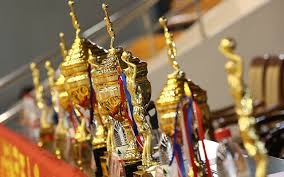 安帅：谈内马尔就像谈其他球员一样，我不欠任何人任何东西