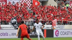 发生了什么？不敌纽卡后，瓜迪奥拉疑似和场边摄影师发生冲突