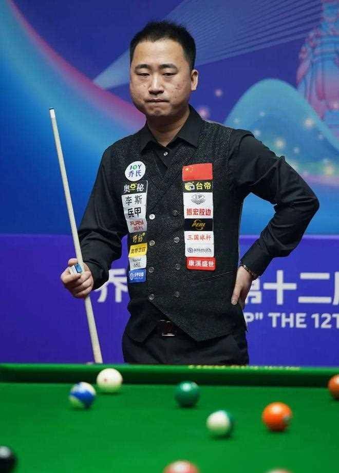 现代足球不 现代足球不