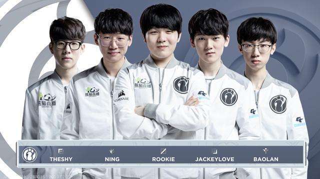 情节和火药 情节和火药